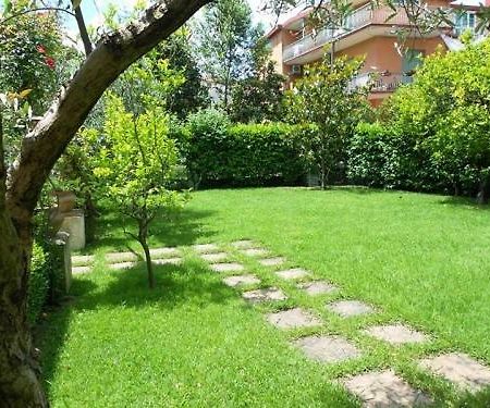 Villa Scimmia Scauri  Zewnętrze zdjęcie